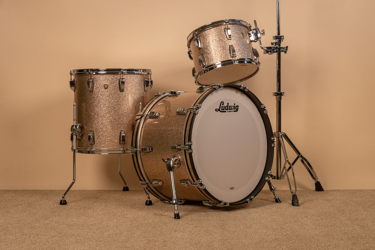 Ludwig Classic Maple Fab Champagne Sparkle Drum Set