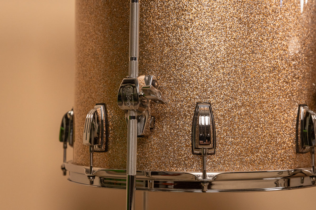 Ludwig Classic Maple Fab Champagne Sparkle Drum Set