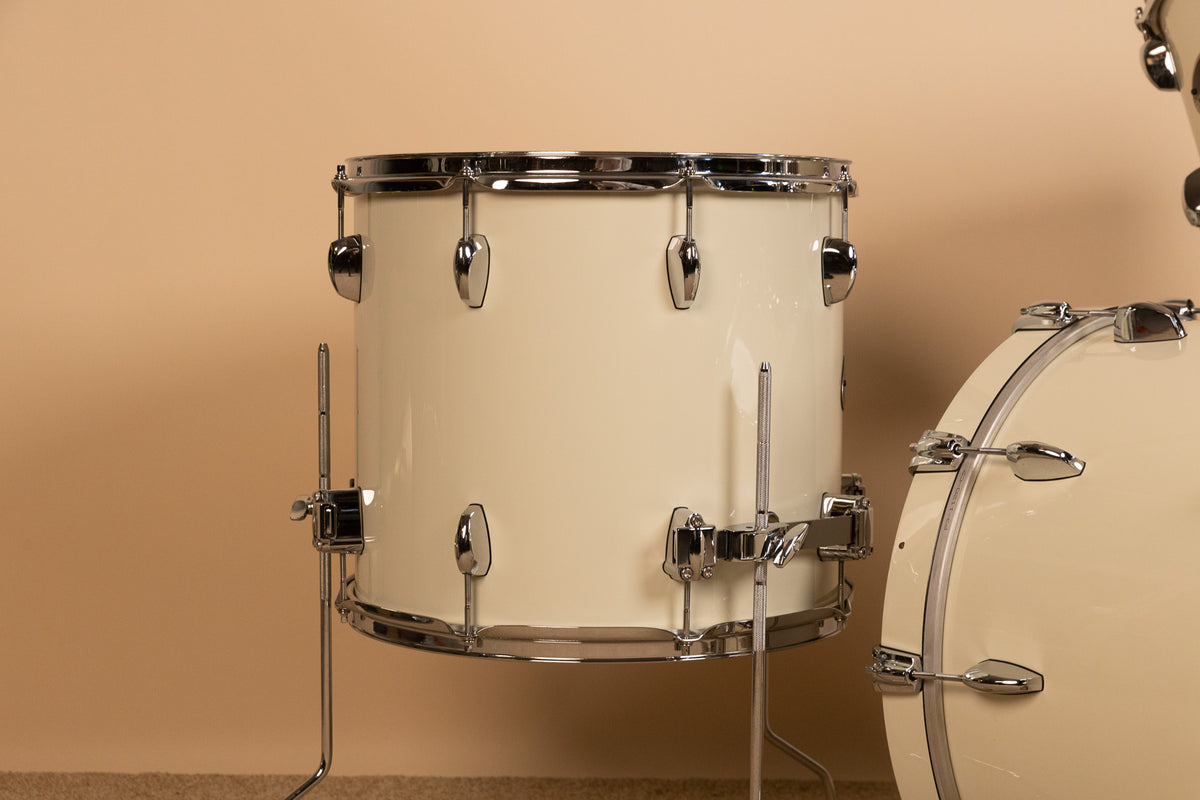 Sakae Almighty Birch Vintage White Drum Set