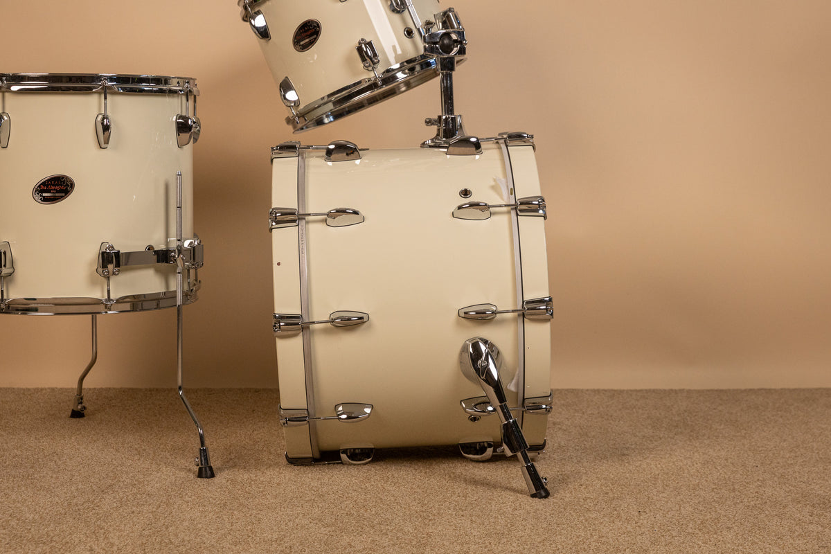 Sakae Almighty Birch Vintage White Drum Set