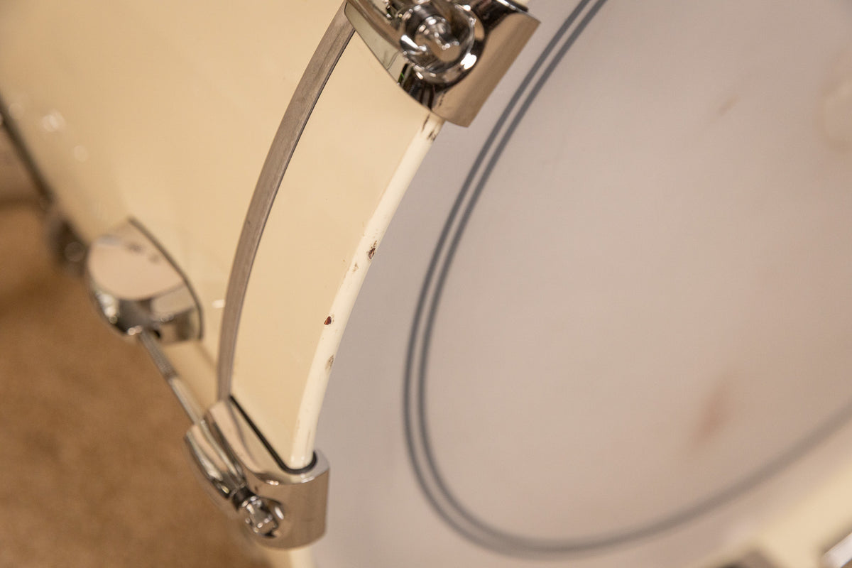 Sakae Almighty Birch Vintage White Drum Set