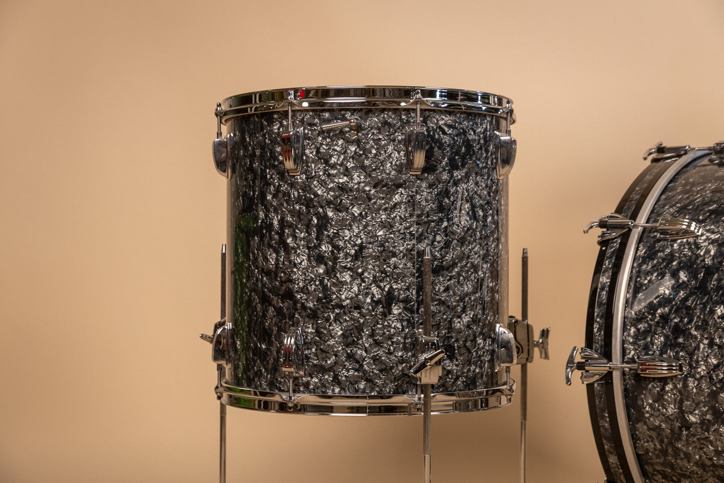 2018 Ludwig Legacy Mahogany Black Diamond Pearl Drum Set