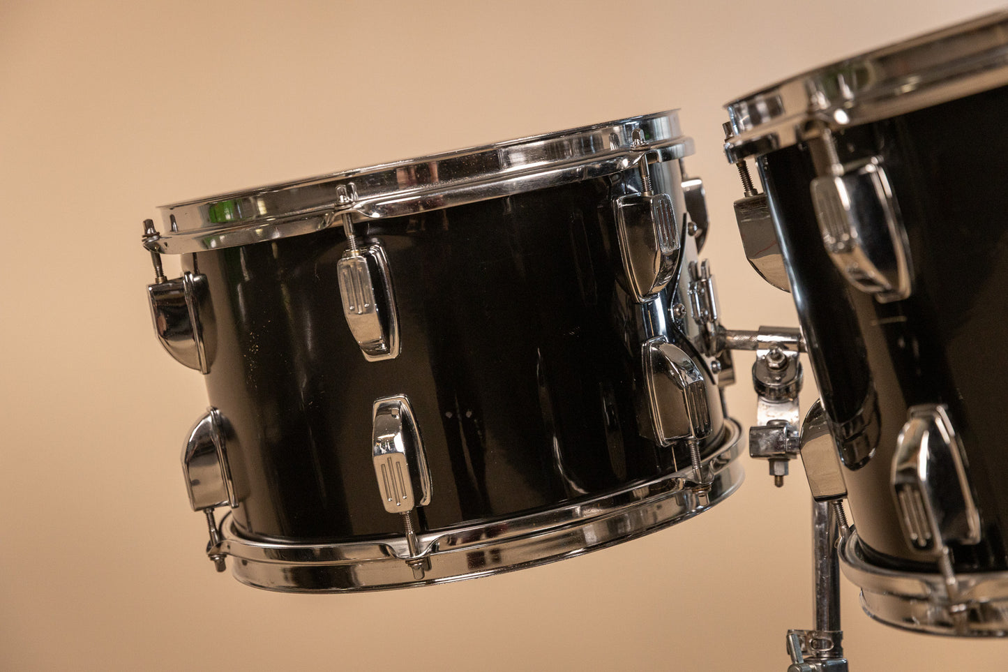 Vintage Rogers R-380 "Double Soul" Jet Black Drum Set