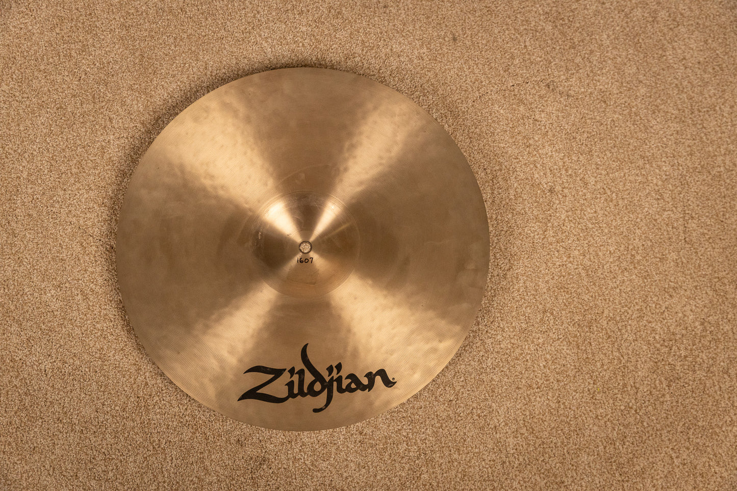 Zildjian 18" K Dark Medium Thin Crash Cymbal 1607g