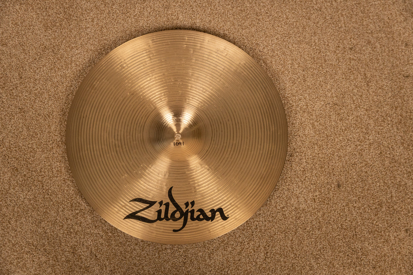 1980s Zildjian 16" IAK Dark Thin Crash Cymbal 1091g