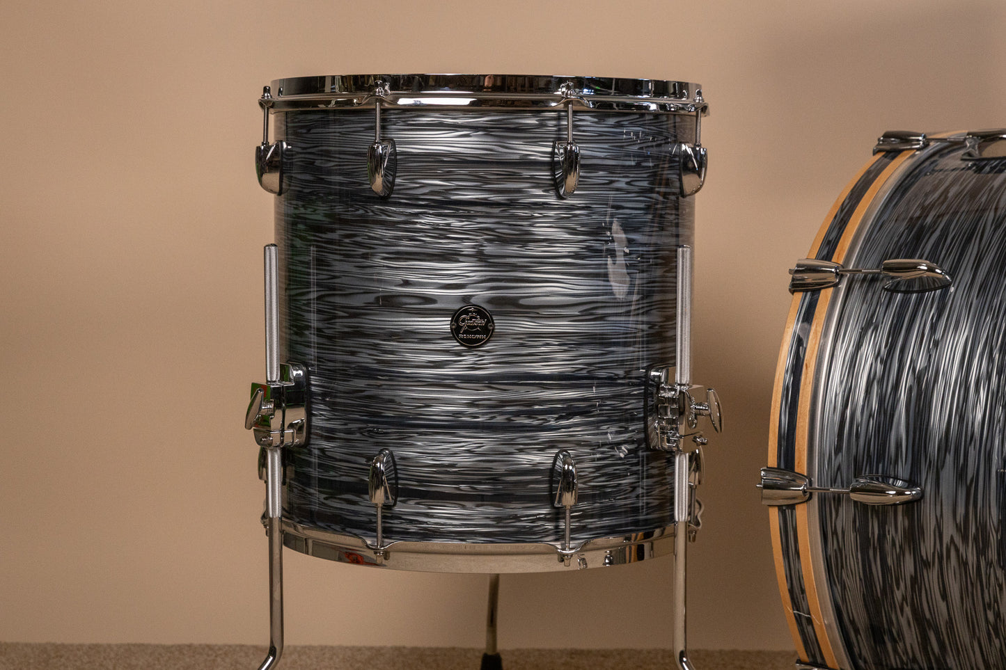 Gretsch Renown Silver Oyster Pearl Drum Set 14x24 9x13 and 16x16