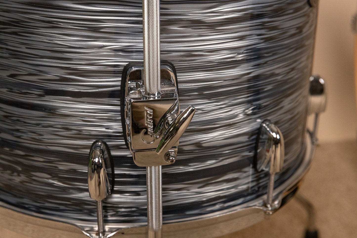 Gretsch Renown Silver Oyster Pearl Drum Set 14x24 9x13 and 16x16