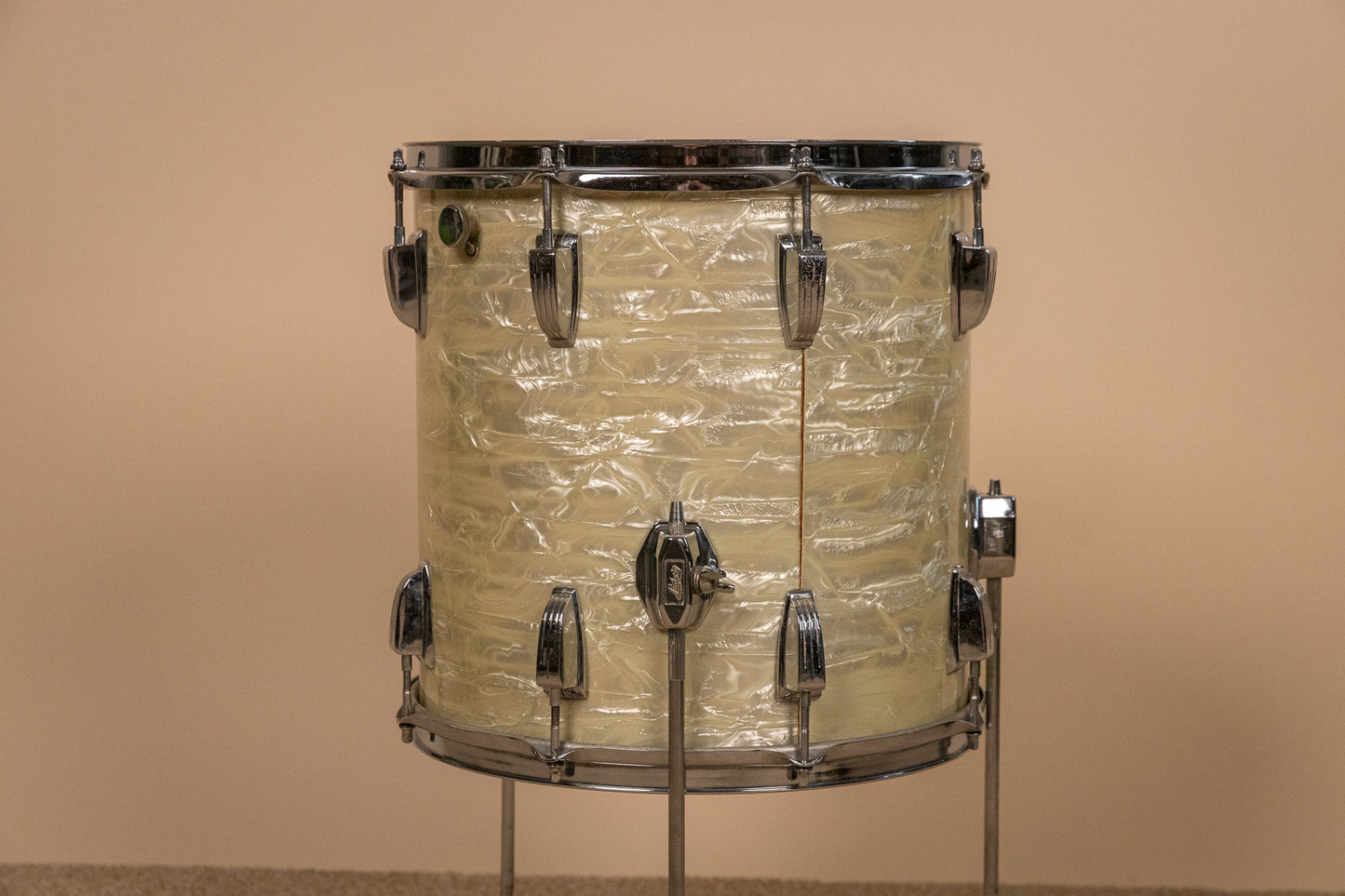 1970s Ludwig 14x14 White Marine Pearl Floor Tom