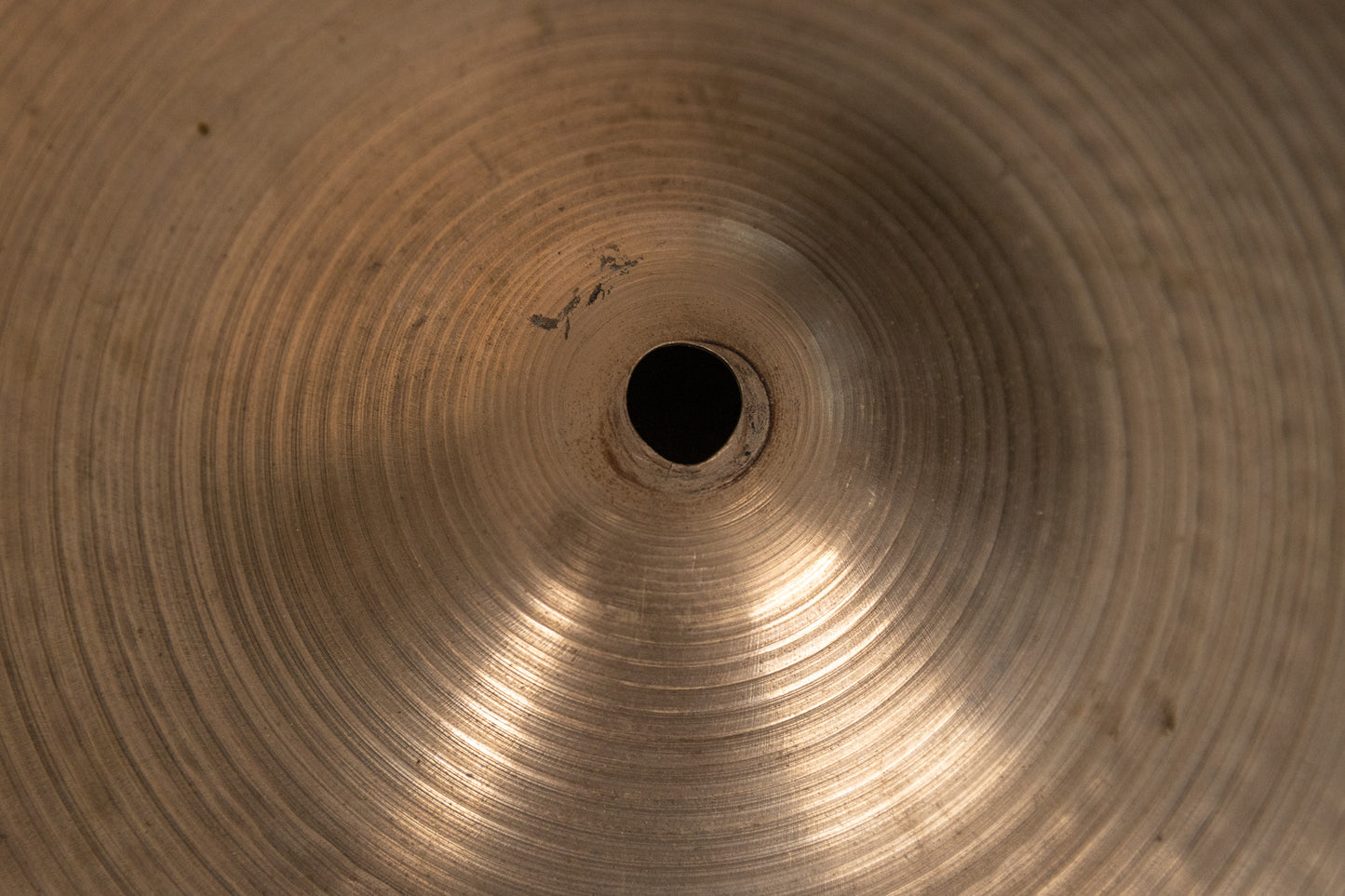 1970s Zildjian 16" A Hollow Logo Crash Cymbal 1166g