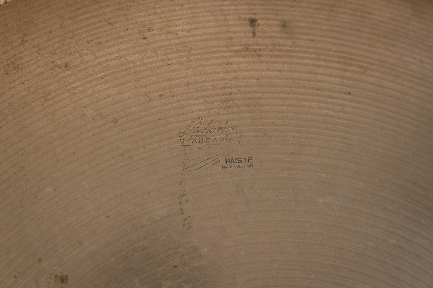 Vintage 22" Paiste Ludwig Standard Ride Cymbal 2116g