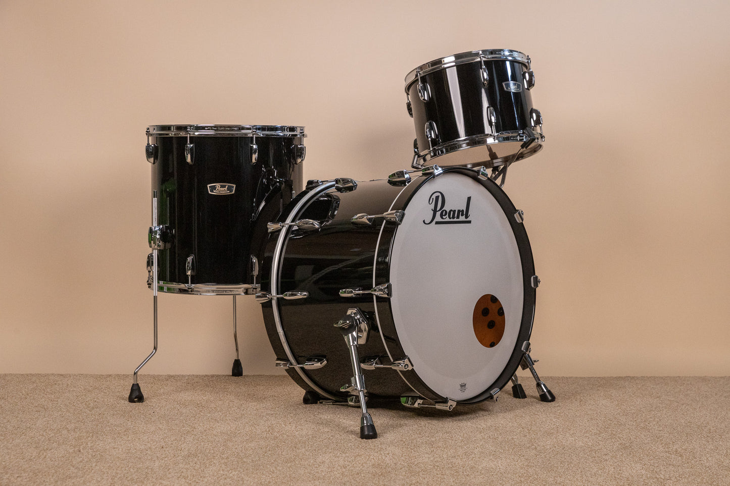 Pearl Wood Fiberglass Reissue Piano Black Drum Set