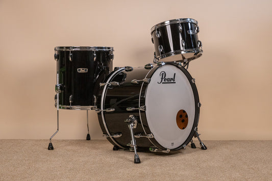 Pearl Wood Fiberglass Reissue Piano Black Drum Set