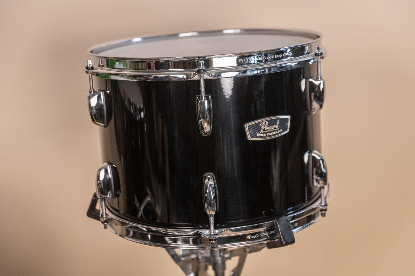 Pearl Wood Fiberglass Reissue Piano Black Drum Set