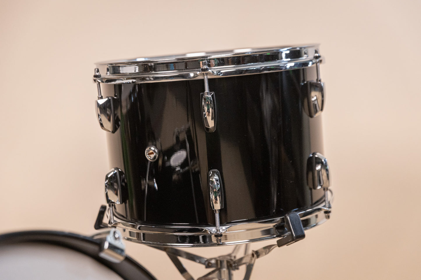 Pearl Wood Fiberglass Reissue Piano Black Drum Set