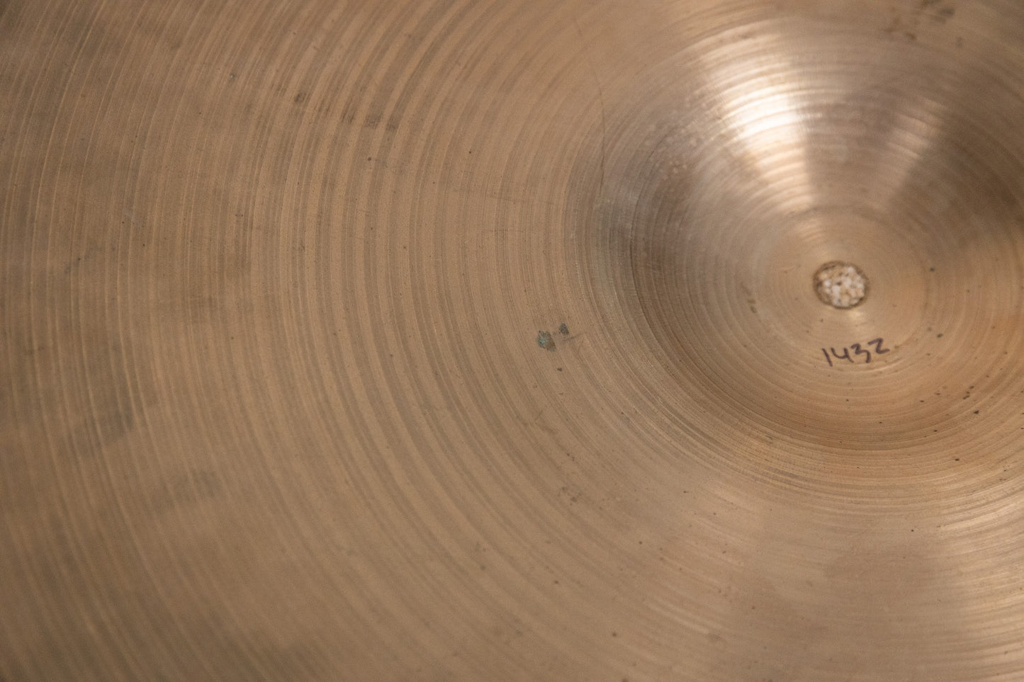 1970s Zildjian 18" A Thin Stamp Crash Cymbal 1432g