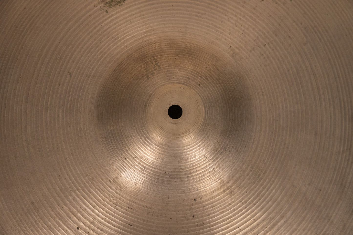 1970s Zildjian 22" A Thin Stamp Ride Cymbal 2930g