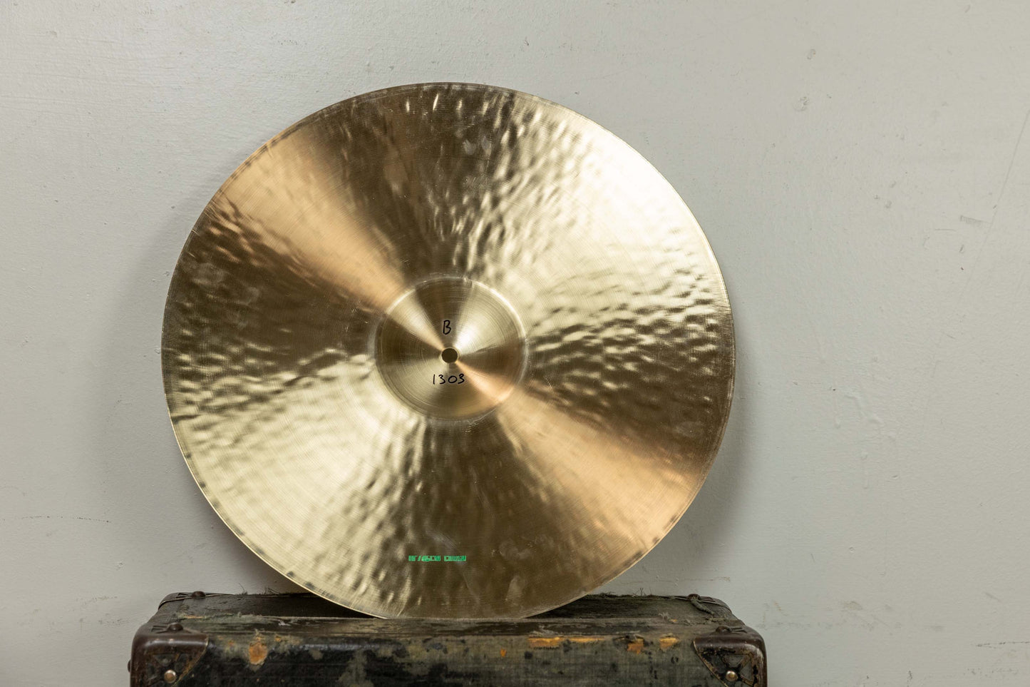Hawthorne 18" Brilliant Crash Cymbal 1303g