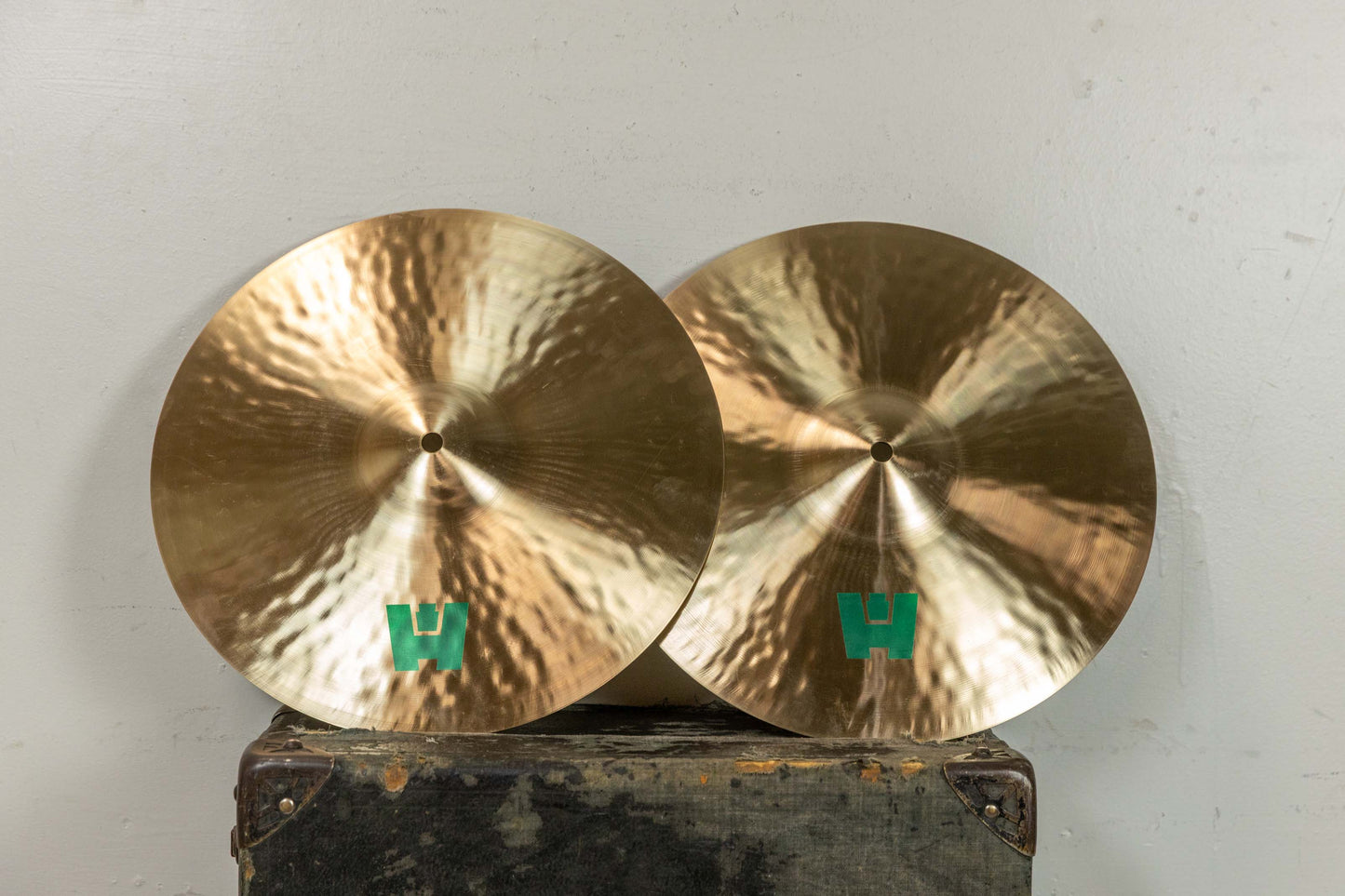 Hawthorne 14" Traditional Hi Hat Cymbals 831g 1135g