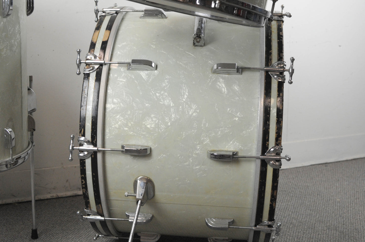 1958 Leedy Shelly Manne White Marine Pearl Drum Set
