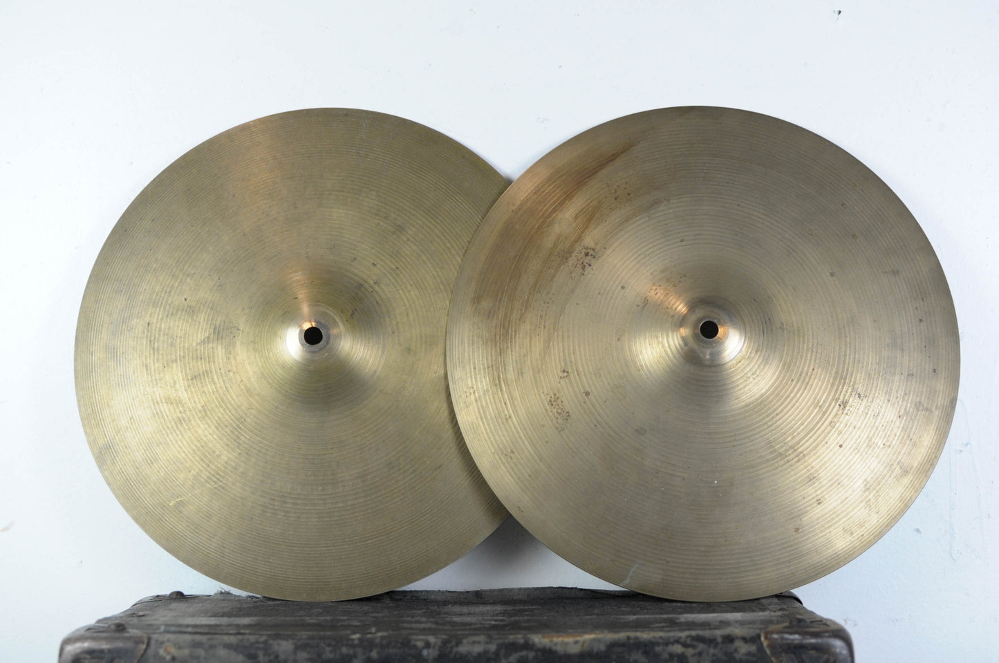 1960s Zildjian A 14" New Beat Hi Hat Cymbals 794g 1295g