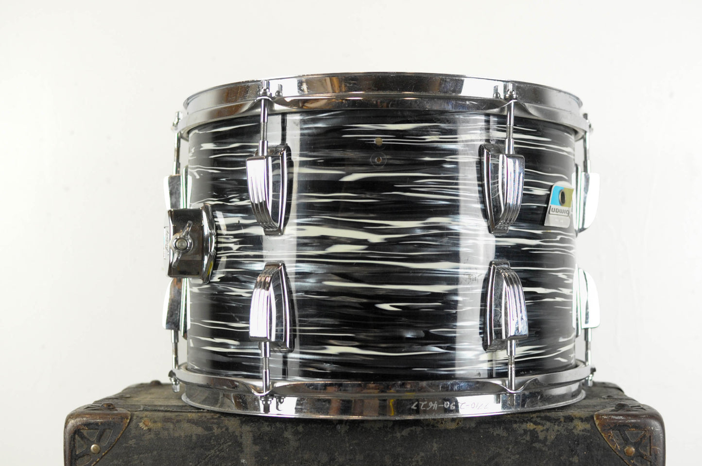 1970s Ludwig 9x13 Oyster Black Pearl Tom