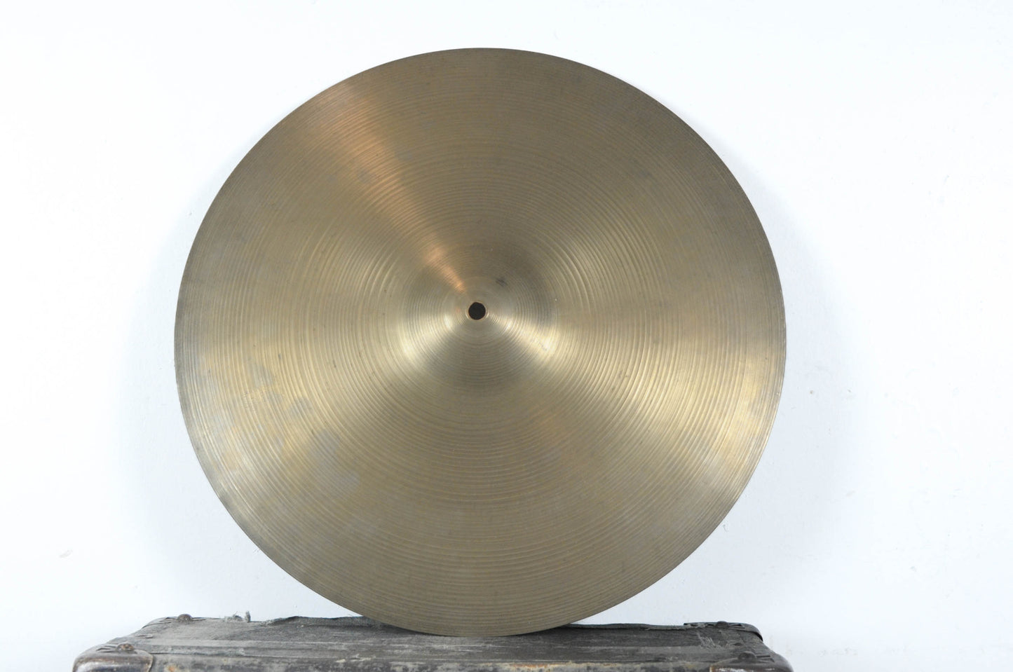 1960s Zildjian A 18 Crash Cymbal 1414g