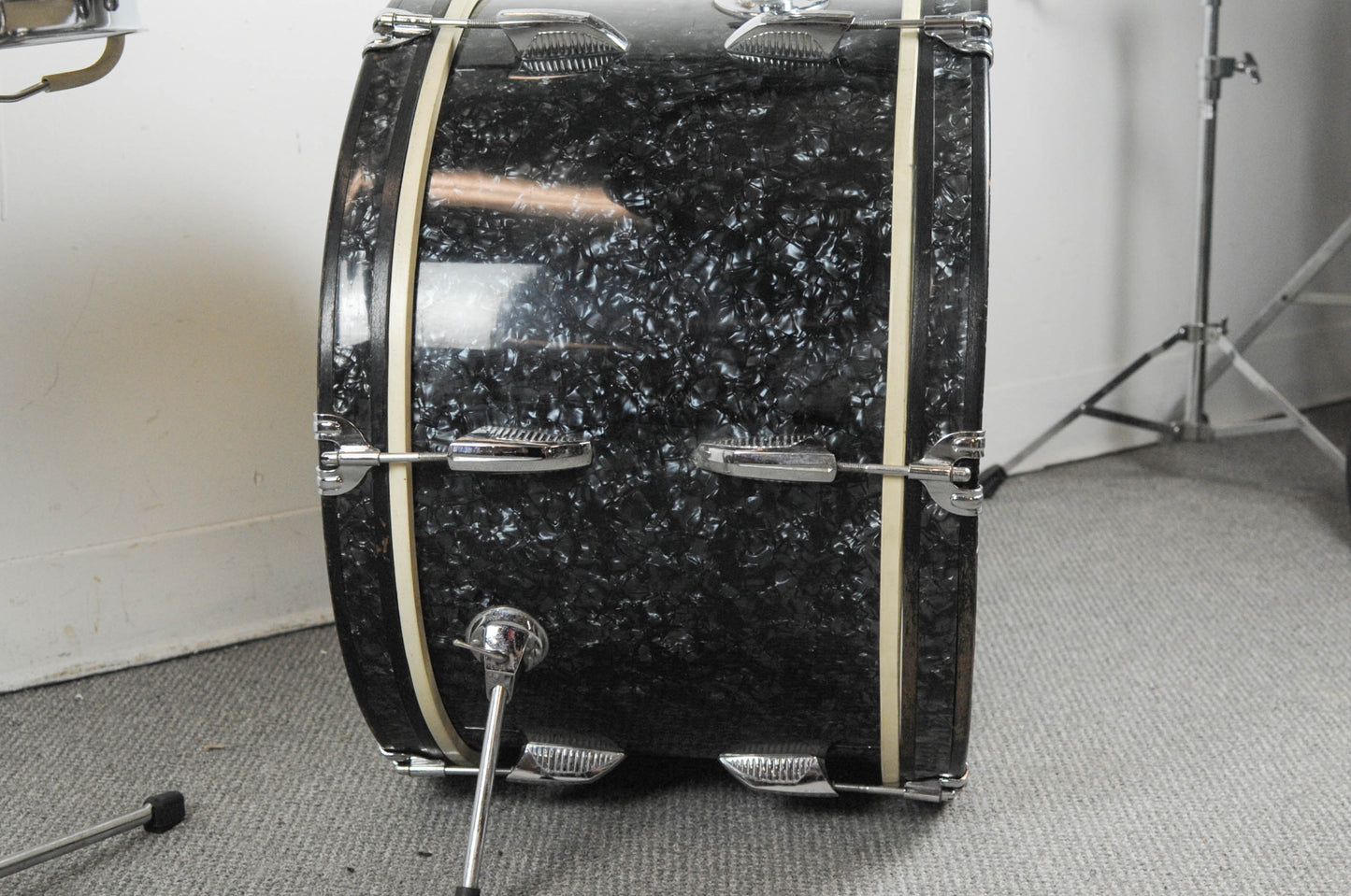 1970s Beverley Black Diamond Pearl Drum Set