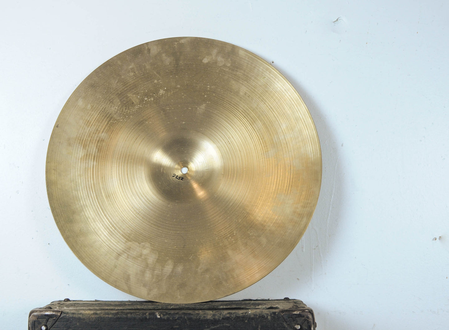 1960s Zildjian A 20" Ride Cymbal 2352g
