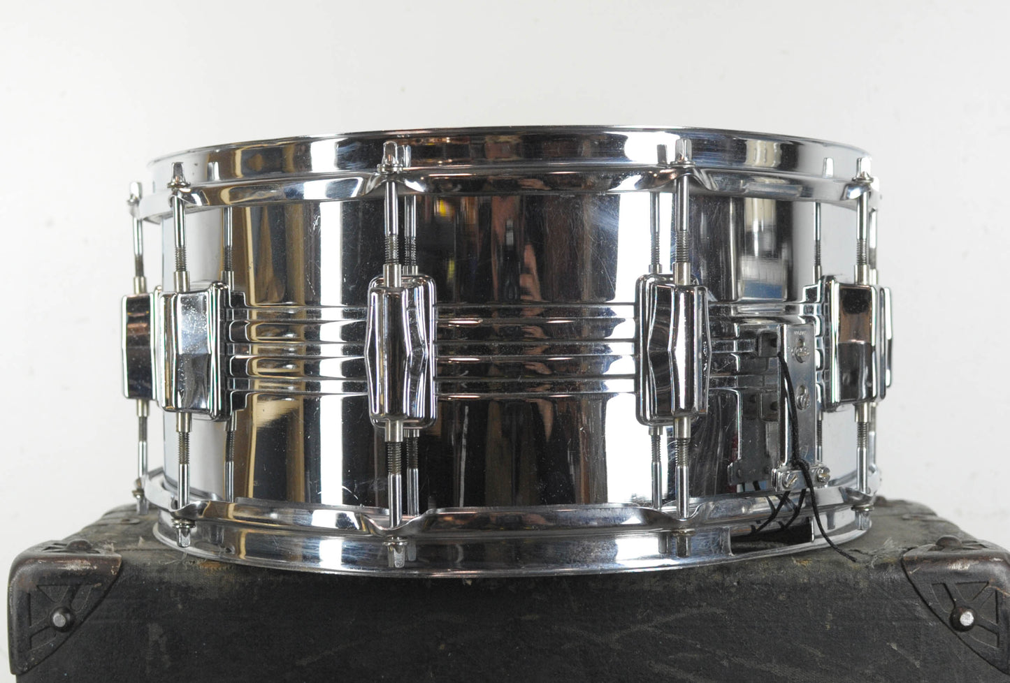 1970's Pearl "B4514L" Chrome over Brass 6.5"x14" Snare Drum