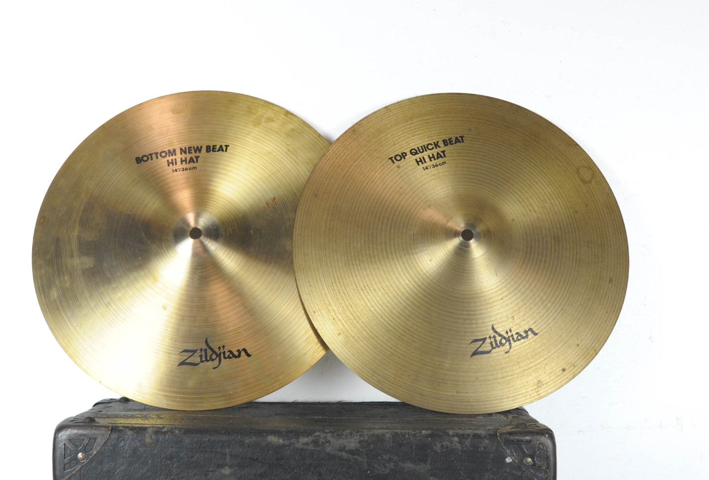 1980s Zildjian 14" Quick Beat / New Beat Hi Hat Cymbals 1152g 1435g