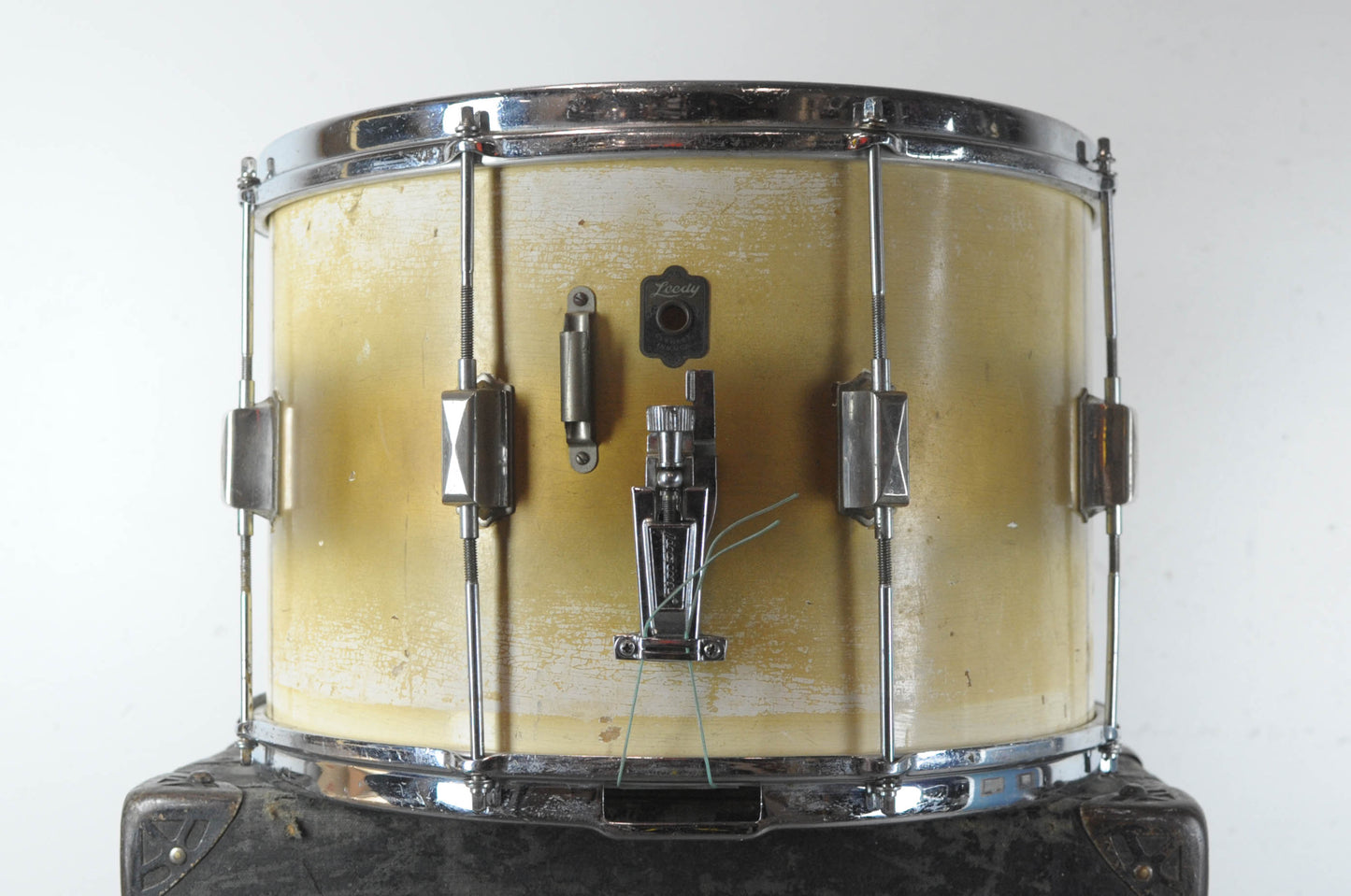 1930s Leedy 10x15 Gold & White Duco Parade Snare Drum