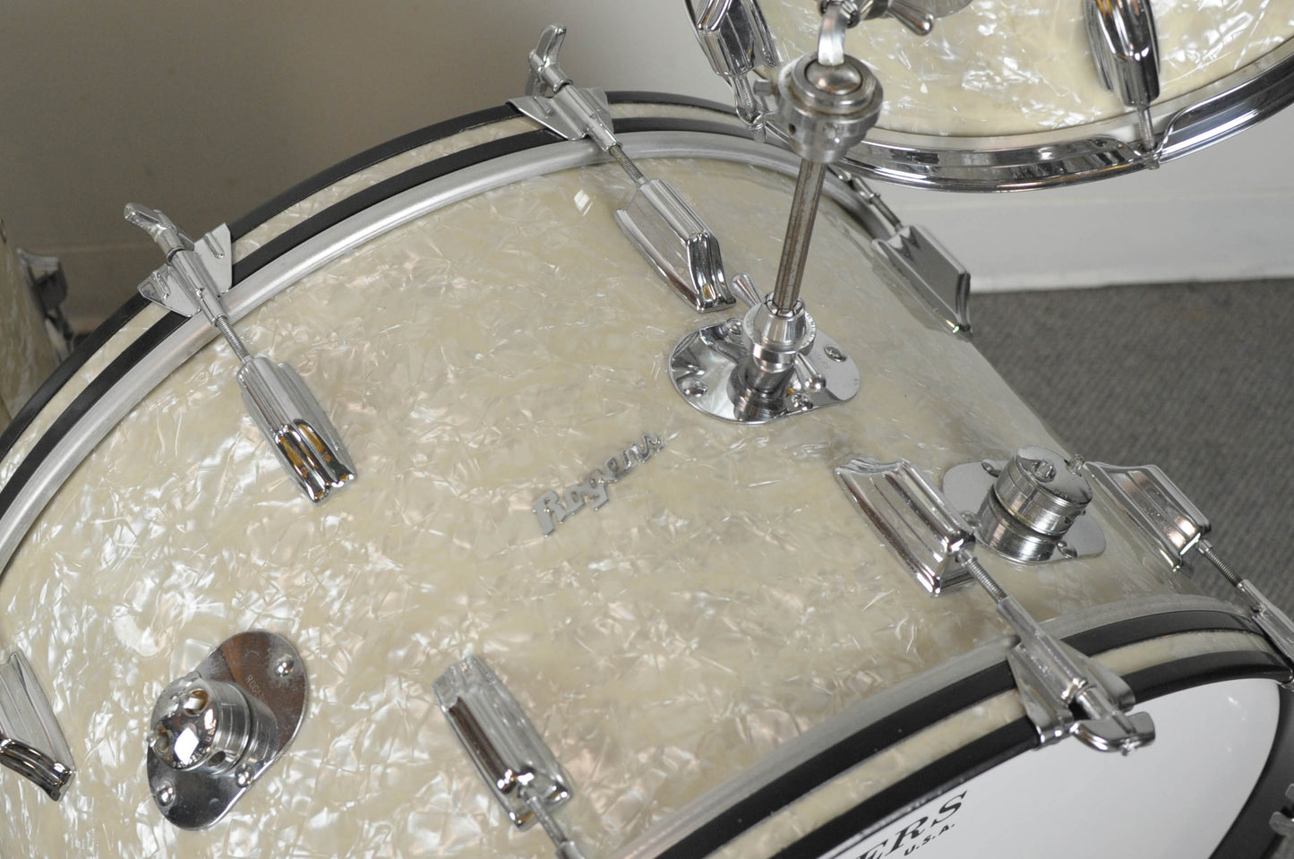 1970s Roger Buddy Rich "Tribute" Antique Pearl Drum Set