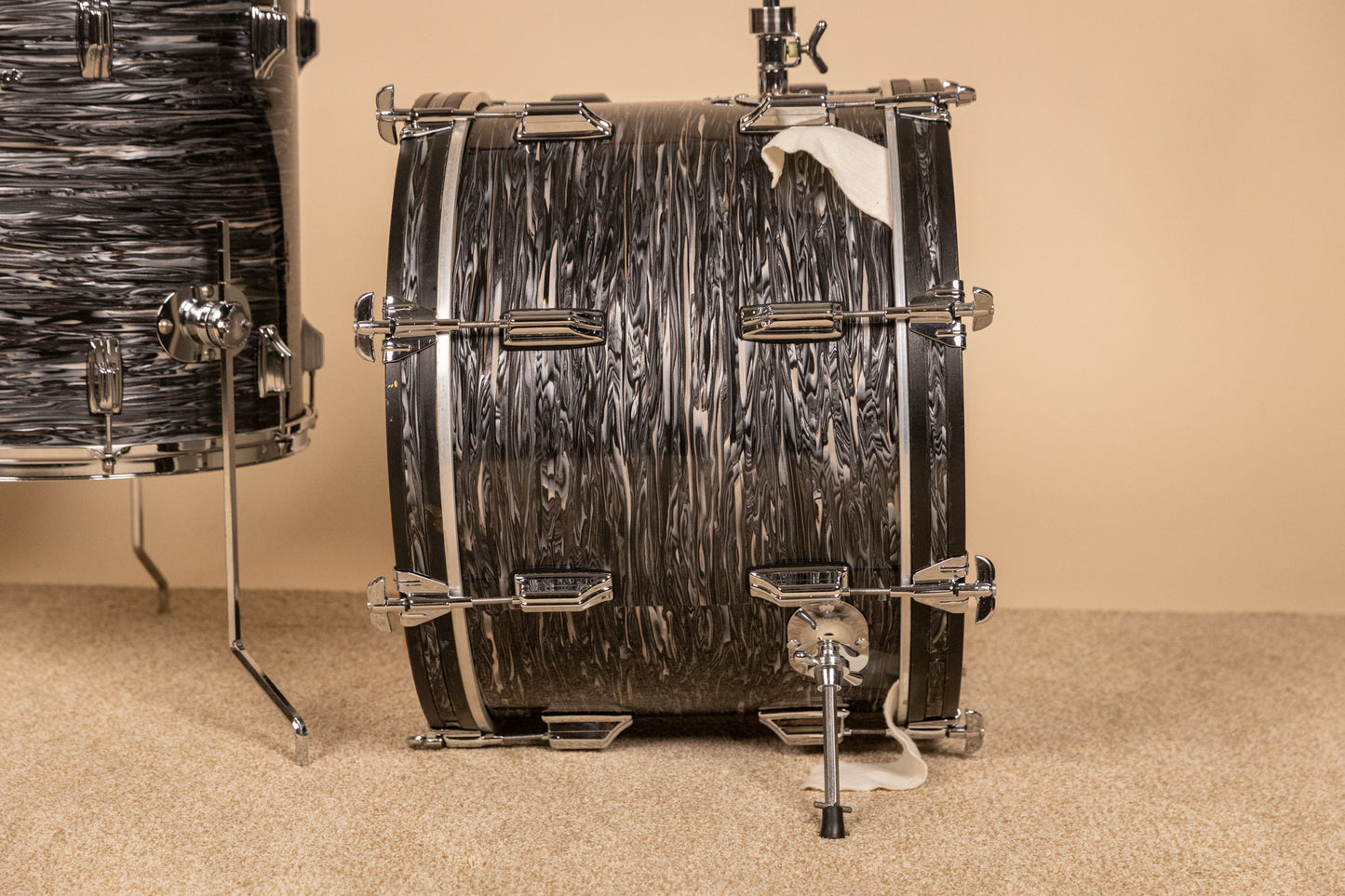 Vintage Rogers Holiday Black Oyster Pearl Drum Set