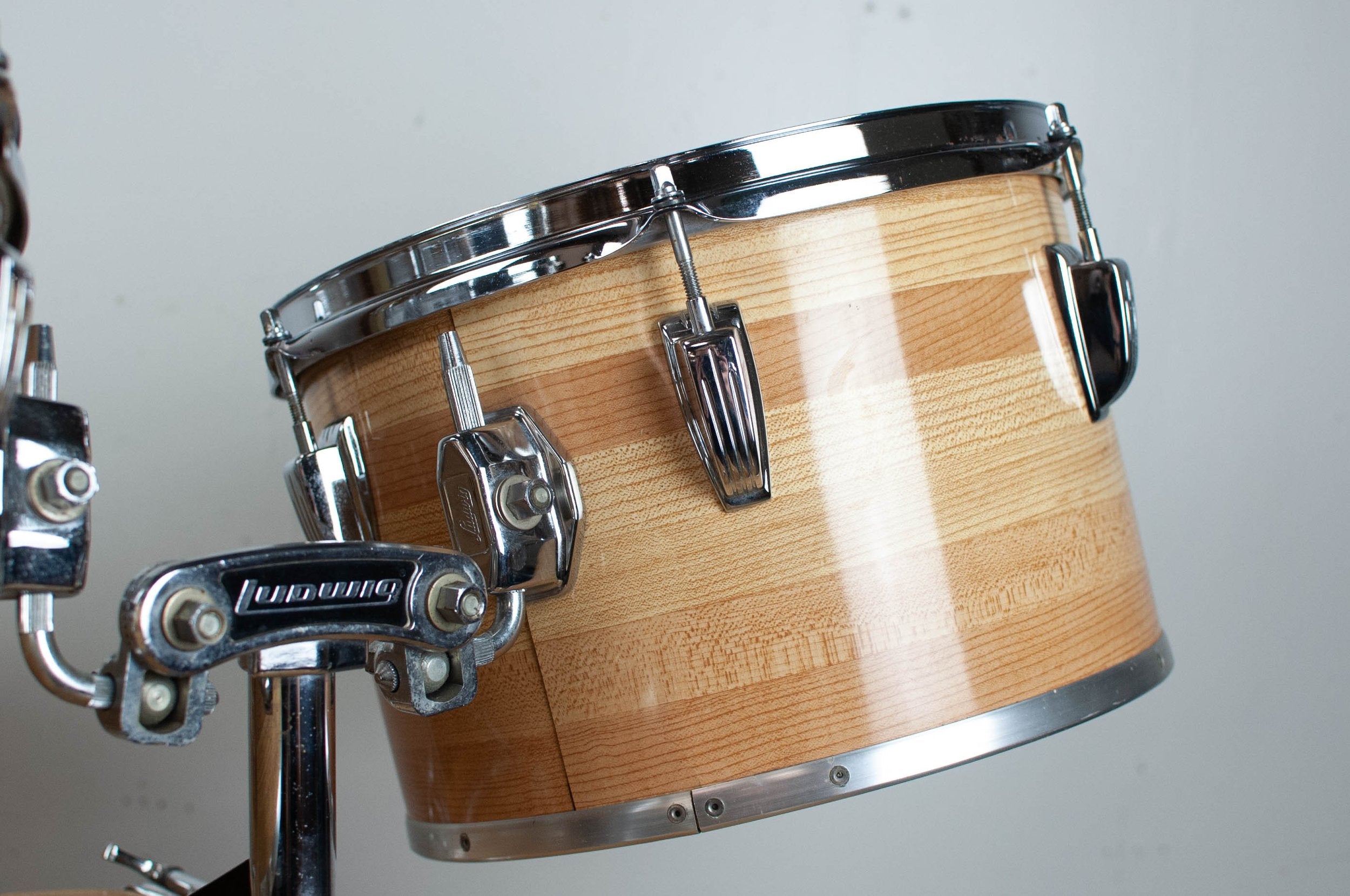 ทศวรรษ 1980 Ludwig \Combo II\ Butcher Blockทศวรรษ 1980 Ludwig \Combo II\ Butcher Block  