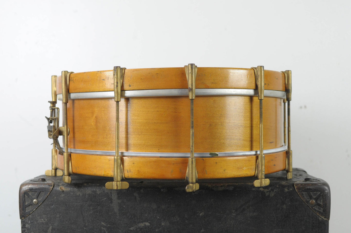 1920s 1930s Wurlitzer 4x14 Solid Shell Thumb Rod Snare Drum