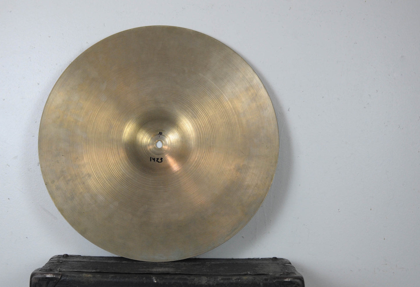 1960s Zildjian A 18" Crash Cymbal 1423g